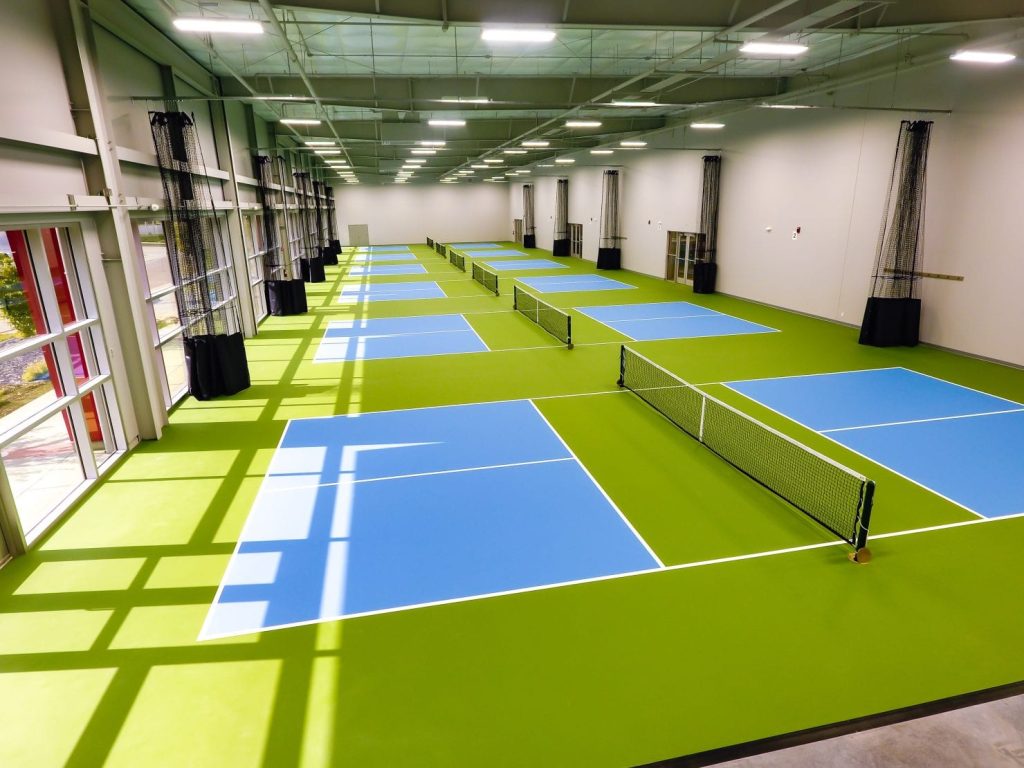 Xây sân pickleball sơn SPORTTEK nền bê tông